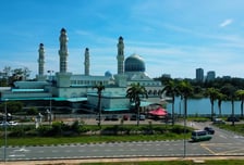 노랑풍선 '옐로LIVE', 코타키나발루 특집 방송 진행