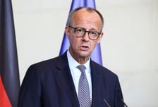 독일 총리 "내전 끝났으니 시리아 난민 돌아가야…추방할 수도"