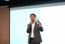 '통합 SK온' 첫 타운홀 미팅…이용욱 CEO "원팀으로 꿈 이루자"