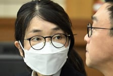 김건희 특검팀 "재판 중계 신청 검토"…여사 측 "모욕 주기"