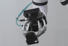 카본식스, 2025 로보월드서 제조 특화 피지컬AI '로봇손' 공개