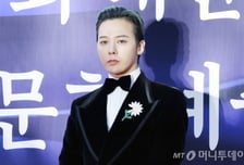 승리 범죄조직 연루설…지드래곤 입 열었다 "사생활은 별개의 일"