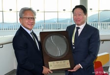 급전 필요성 사라졌다…SK실트론 매각 논의 공전