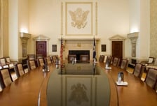 클리블랜드 연은 총재 "12월엔 금리 인하 보류해야…인플레 우려 커"