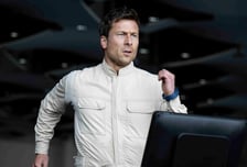 '더 러닝 맨', 해외 첫 공개후 호평 세례! "대담하고 거침없다!"