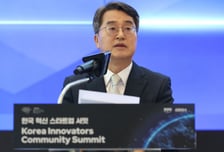 김동연 "투자유치 100조 성과, 스타트업에 더 많은 기회로 다가올 것"