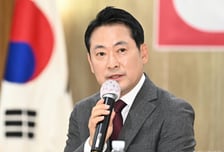 '부동산 공세' 다시 높이는 국민의힘...장동혁 "현지보다 부동산이 먼저"