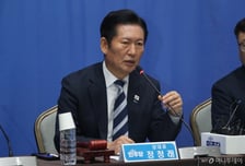 "기자간담회 안한다" 與정청래, '취임 100일' 유기견 봉사 택한 이유는