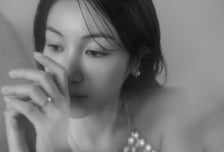 결혼 앞둔 김옥빈, 고혹적 웨딩 화보…예비 신랑은 '비연예인'