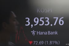 "이젠 팔아야 하나" 흔들리는 투심...증권가에선 "주도주 더 담아라"