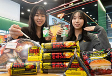 맵잘러부터 맵찔이까지 도전…세븐일레븐, '디지게매운' 시리즈 50만개 돌파