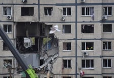 러, 우크라 원전 전력 시설 공격…'격전지' 포크롭스크 점령 임박