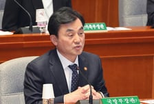 안규백, 핵잠수함 건조 "자주국방의 쾌거…北 김정은, 잠을 못 잘 것"