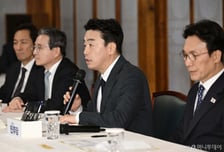 강훈식 비서실장 "'배당소득 분리과세' 다양한 의견, 주주가치 제고에 당정대 화답해야"