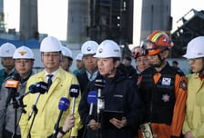 김영훈 노동장관 "울산 발전소 추가 붕괴 위험…인근 보일러타워 해체 결정"