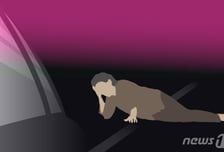 여주휴게소 나오다 그만…60대 행인, SUV에 치여 사망