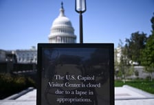 美백악관 "이달말까지 셧다운 지속 땐 4분기 마이너스 성장 우려"