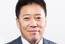 매월 이자 예금·중금리 대출 무서류… 서민금융 경험 재설계