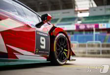 관세 넘고 깜짝 성적→"신고가!"…실적 바람 넣은 타이어주, 주가 '빵빵'