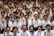 정청래 "내년 지방선거 승리는 이재명 정부의 성공...똘똘 뭉치자"