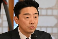 강훈식 비서실장 "국감서 나온 삶의질 개선·예산절감 제안 조속히 수용"
