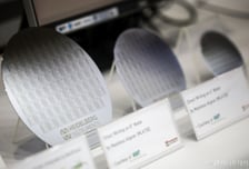 "전력 비용 오르면 반도체·디스플레이 '생산 위축' 가능성 높아"