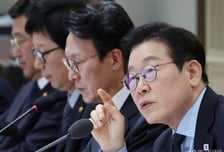 김민석 총리 "헌법존중 정부혁신TF 제안" 이재명 대통령 "당연히 할 일"