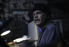 '더 러닝맨'의 화려한 라인업 화제... 할리우드의 믿보배 총출동