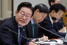 일반 투자자 장기투자 세제혜택 '검토'…퇴직연금 기금화도 '추진'