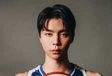 코트 위에 선 NCT 쟈니 "열혈농구단서 '자극'…속도는 내가 1등"