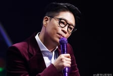 MC몽, 상처 사진 올리며 "경찰 출동"…'병역비리' 재조명에 분노