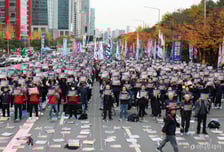 정년연장, 결국 핵심은 '노동 유연성'…"합의점 마련은 요원"