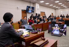 국힘 "권력비리 항소포기 없었다" vs 민주당 "장동혁 무죄도 항소포기"