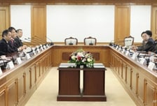 김민석 총리 "김대중-오부치 선언 따라 한일관계 발전하길 희망"