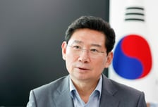 이상일 용인시장, 대통령 주관 국정 설명회서 경기남부광역철도·반도체 교통 건의