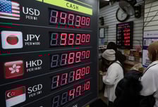 환율, 이미 계엄 때 근접…국채는 '매도' 우위