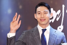 "UN 최정원, 흉기 들고 여성 집에"…결국 '스토킹 혐의' 검찰 송치