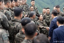 "택배 받기 어려워요"…軍, 도로명주소 사용해 보안·편의성↑