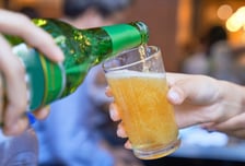 "내 이상형, 뺏어도 될까?" 절친의 여친보고 불타는 남성, 결국…