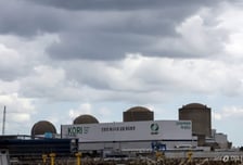 李정부 원전 재가동 첫 승인, 고리2호기 내년 초 전력생산