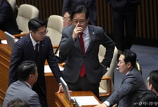 국힘 송언석 "민생법안 급하다더니 국토장관 본회의도 안나와"