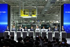 경기도 화성에 기아 PBV 전진기지…김동연 "미래차 랜드마크 탄생"