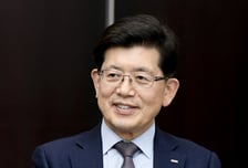 부울경을 글로벌 해양금융 중심지로…BNK표 '내실·책임·상생'