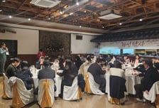 "나는솔로만큼 후끈" 직장인 수백명 몰리더니…65% 짝 찾아준 지자체