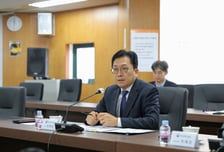 이병권 중기 2차관, 임명 후 첫 현장행보는?…소공연 방문 '위기 극복 논의'