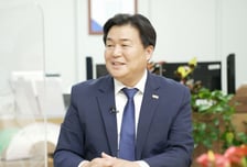 시흥시 "특혜 없었다"…가족센터 위탁 재심의 둘러싼 '정치 공세' 반박