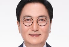 박상신 DL이앤씨 대표, 부산항 사망사고 사과…"유사 공종 현장 작업중단"