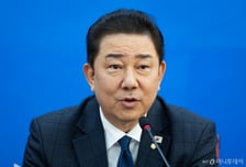 與김병기 "기업 성장 발목 잡아온 관행적 규제, 과감히 걷어내겠다"