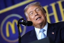 트럼프, 빈 살만에 선물 안긴다…'F-35' 사우디 판매 승인