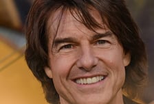 톰 크루즈, 데뷔 44년 만 첫 오스카 수상.."영화는 나 자신"